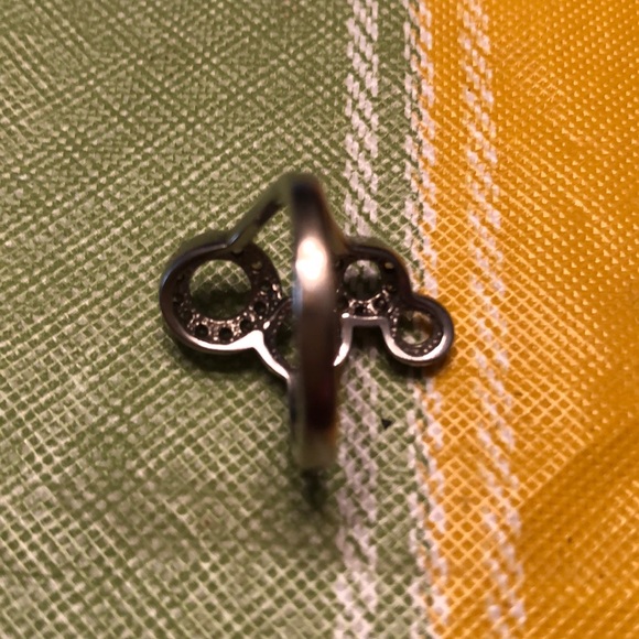 Circle ring - Picture 3 of 4